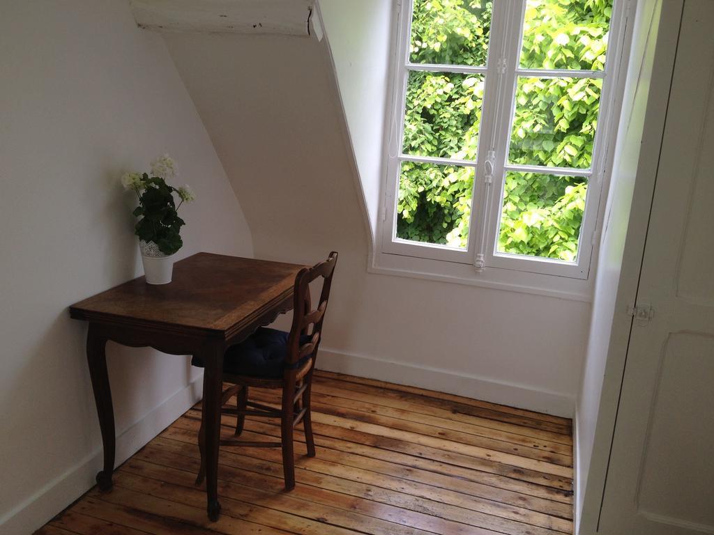 Les Graves Villa Villerville Oda fotoğraf